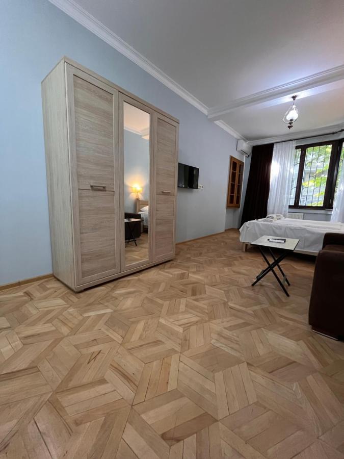 Апартаменти Vera Center