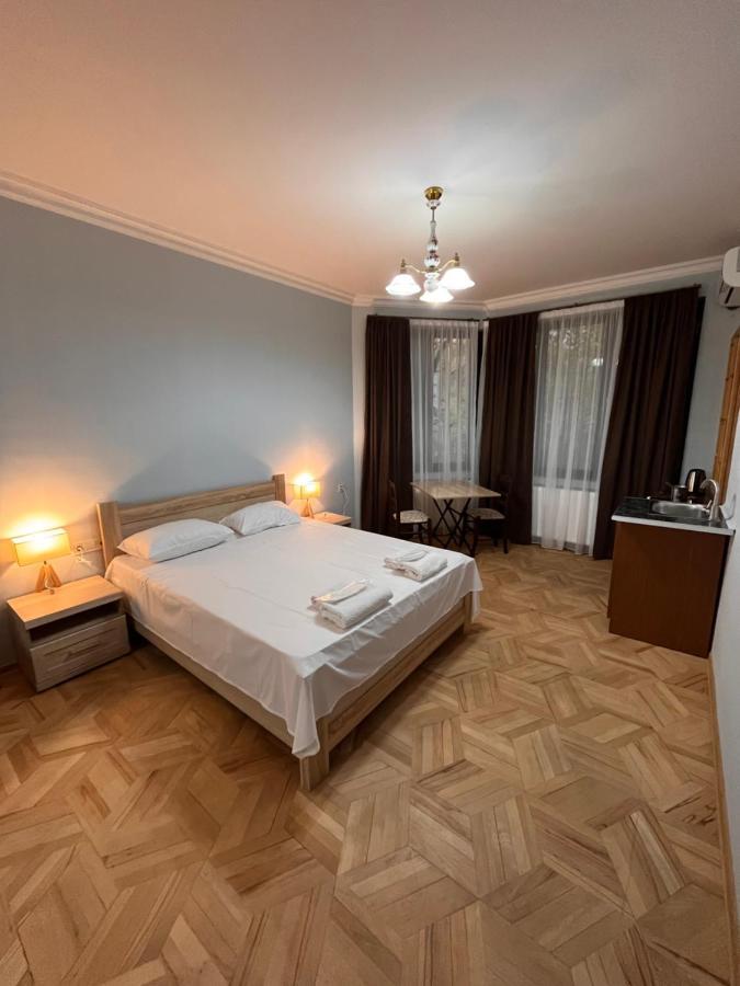 Vera Center Тбілісі